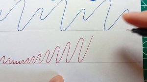 Фрагмент урока из моего курса чистописания. Упражнение для красивого почерка.