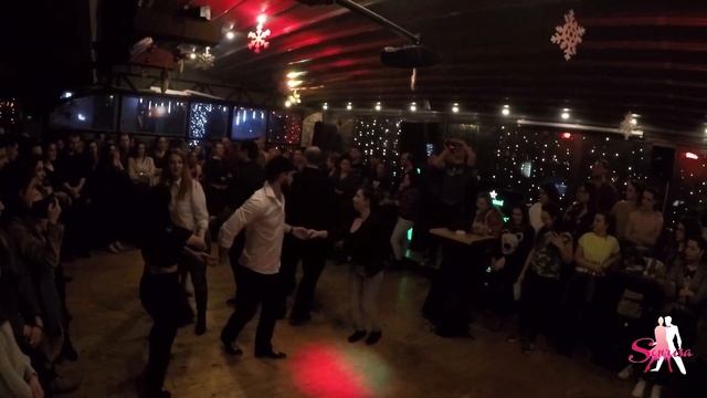 Rueda de Casino Intermediate Show | Sonrisa's New Year's Shows 2018/2019 смотреть онлайн