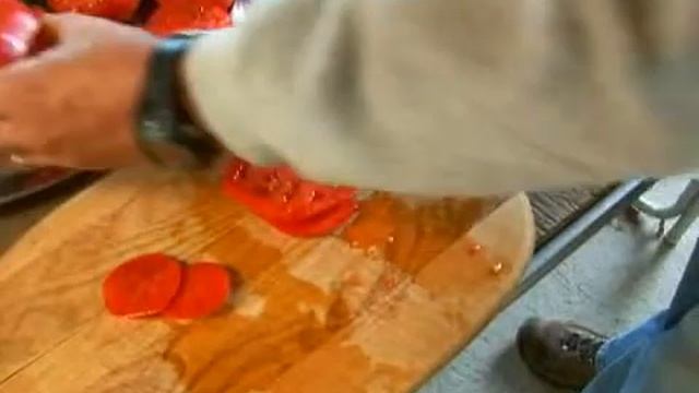 Learn the Taste of Red Heirloom tomatoes смотреть онлайн