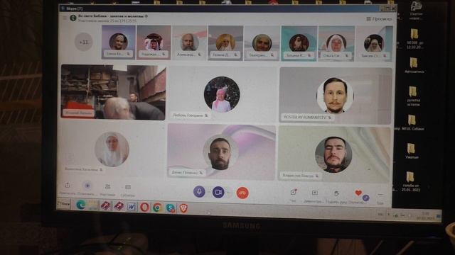 Утреннее молитвенное правило и чтение Нового Завета