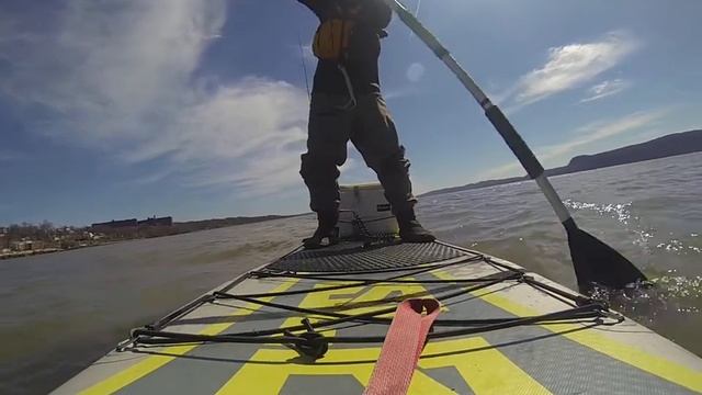 Paddle Boarding SUP near Sing Sing Prison. Hudson River, Isle Explorer iSUP смотреть онлайн