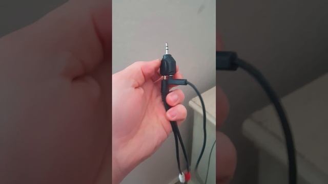 Connect headphones to TV and use Kinect as microphone смотреть онлайн