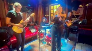 Кавер-группа АстериА - Царица