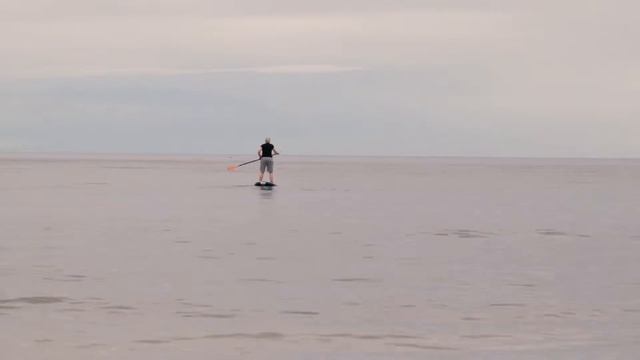 #SUP Have you ever tried Paddle Boarding Burlington?#ON Discover SUP in Burlington Beach смотреть онлайн