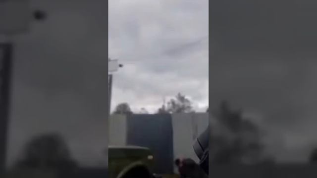 Прислали такое видео (Кто скажет что происходит)