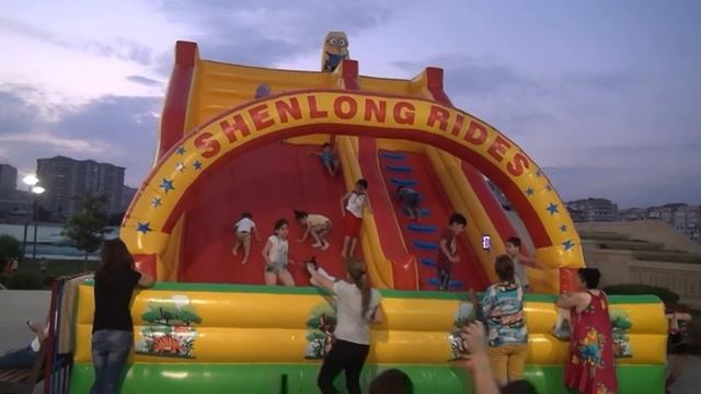 Парк "Ясамал"/"Yasamal" Parkı смотреть онлайн