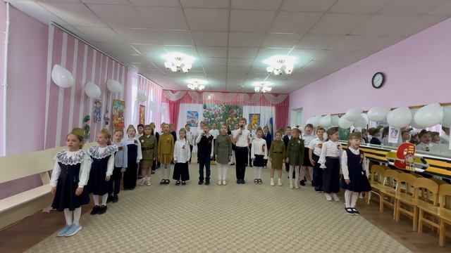 Песня " Прадедушка" ( А.Ермолов) Исп-ет 1-й кл. "Нач - ной школы - д/с 46", г.Шахты. #деньпобеды202 смотреть онлайн