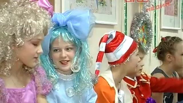 Ёлка в детской художественной школе смотреть онлайн