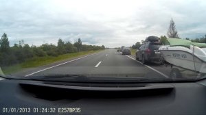 У машины на ходу отвалилось колесо