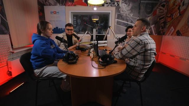 Бобр, медведь и лосось. Из детства 🙌🏻⠀ смотреть онлайн