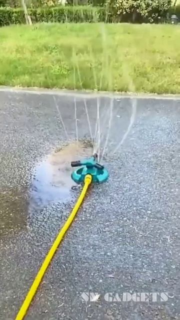 Smart Home Gadgets || Garden Lawn Sprinkler 360 Degree || SN GADGETS #shorts