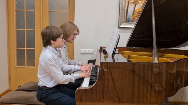 Роман и Василий Зубковы Синий Платочек смотреть онлайн