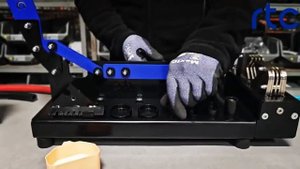 Закрепление самозажимных фитингов на шланги