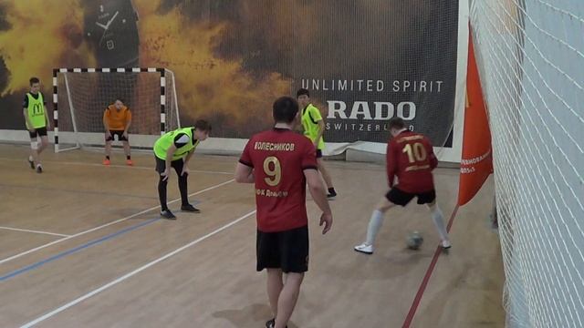 дельфин тривела 2 тайм смотреть онлайн