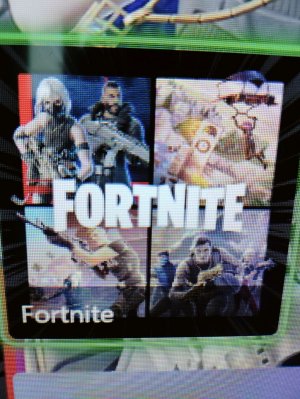 играю в fortnite