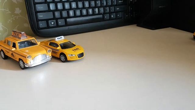 #forkids #kids #diecast #taxi #bugatti #veyron #ferrari #audi #r8 #collectioncars #cars смотреть онлайн