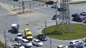 Перевернулась Газель возле Ярмарки