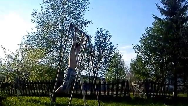 Выход из-под турника Street Workout