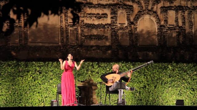 Mariví Blasco  Robert Cases La morena jarocho mejicano