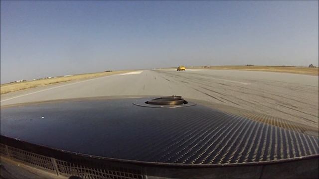 034Motorsport 80tq vs. Ferrari FF (Launched) at No Fly Zone 2 смотреть онлайн