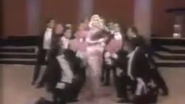 Thalia-Diamonds Are AGirls Best Friend смотреть онлайн