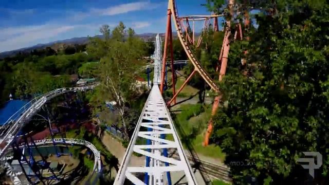 TOP 5 PARCHI DIVERTIMENTO PIU' INCREDIBILI |L.E channel смотреть онлайн