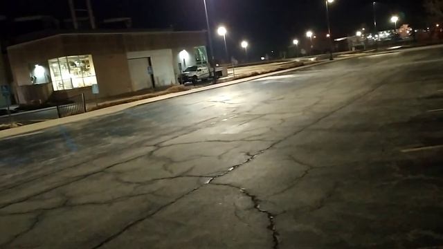 Радио в Америке и нет собак на цепи. смотреть онлайн