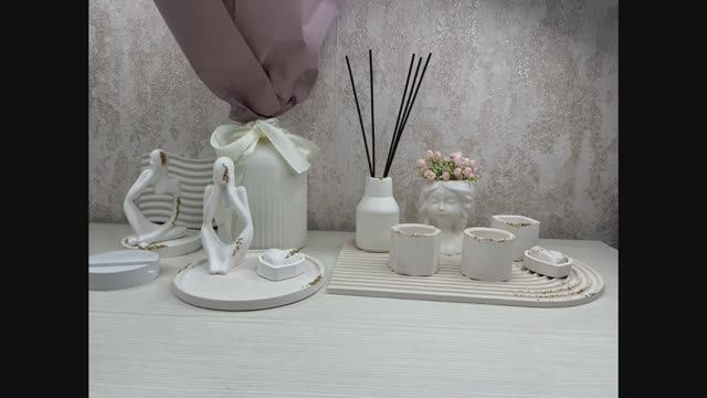 Изделия из гипса украшаем стеклянной крошкой. смотреть онлайн