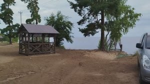 Пляж в посёлке при ж/д станции Ладожское Озеро, Ленинградская область, июль 2024.