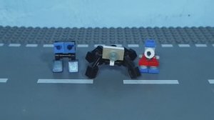 как собрать 3 мини лего роботов.