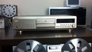 SONY CDP-XE900