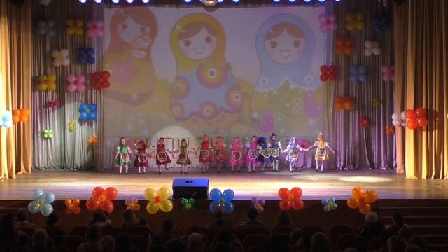 «Люблю тебя, моя Россия!» праздничный концерт «образцового» хореографического ансамбля «Сюрприз»