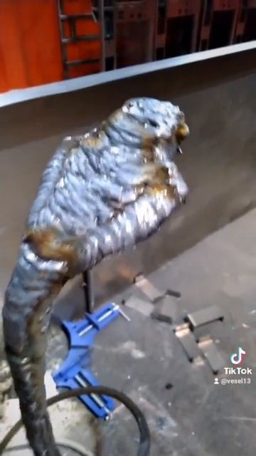 Кобра из арматуры #веселов #щеглово #гараж147 #мастервеселов #кобра #сварка #рукажопы #стиль смотреть онлайн