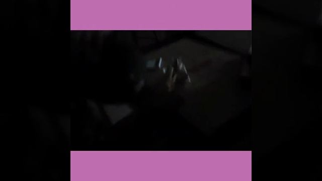 Гуляем по центру я схожу сума меня узнают люди на улицах