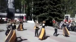 Непоседы - Танец Вальс Победы (Умëт, 09.05.2018)