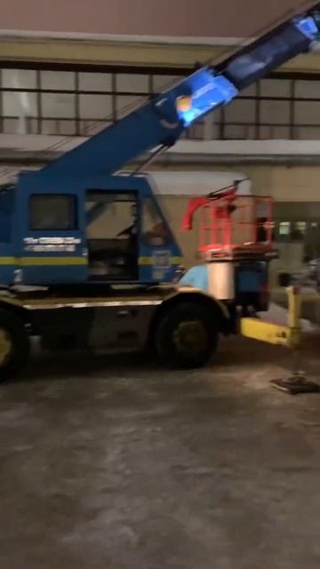 5 тон #миникран #спецтехника #работа #москва #автокран #крановщик смотреть онлайн