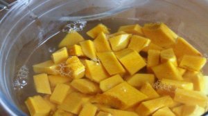 Пшенная каша с тыквой, вялеными томатами и  брынзой