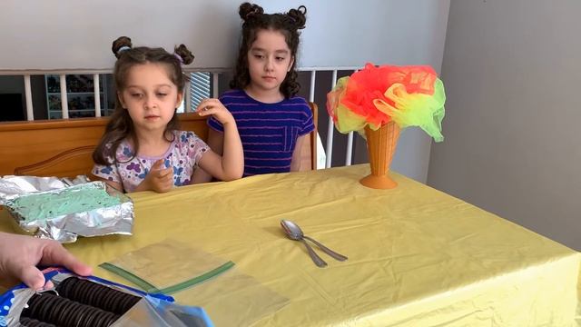 How to Make Oreo Mint Chocolate Ice Cream Cake Dessert w4 Ingredients