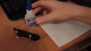 Что делать если раскручиваются оси на фингерборде?