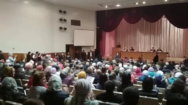 Собрание о мусоросжигательном заводе в селе Осиново