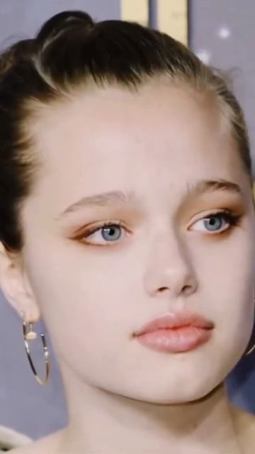 Shiloh Jolie pitt 😍 смотреть онлайн