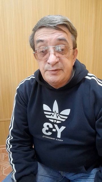 Анекдот про рыбалку, точнее про рыболовный магазин