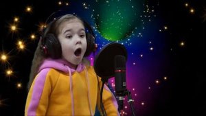 ПЕСЕНКА КРАСНОЙ ШАПОЧКИ - CAPERUCITA ROJA - МАША ОСТАПЕНКО - MASHA OSTAPENKO - TRALI VALI - RUSIA