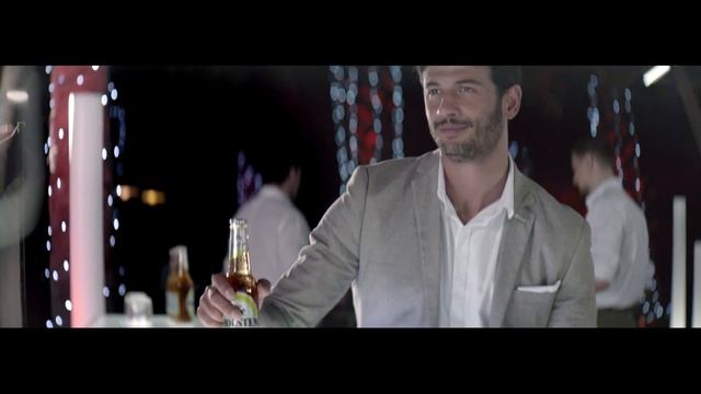 Holsten Mojito.. Don't forget the lime .هولستن موهيتو.. لا تنسى الليمون смотреть онлайн