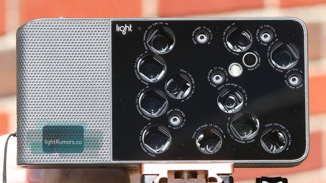 Light L16 Hands-on - Lens Movement - in 4k! смотреть онлайн