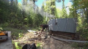 ОДИН В ИЗБЕ ПОСЛЕ COVID19. ПОКРЫЛ КРЫШУ. РАБОТЫ НА КРЫШЕ, СТРОЮ МАНГАЛЬНУЮ ЗОНУ.