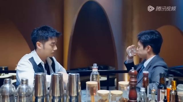 【New Edition】灰姑娘慘遭男友出軌，卻與總裁墜入愛河，當眾高調接吻秀恩愛，出軌男友看到後氣瘋了！💥#求求了快复婚吧 #短剧 #甜宠 #短剧推荐 смотреть онлайн