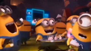 Миньоны мем а на часах 00/Миньоны а на часах ноль ноль