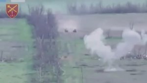 ❗🇷🇺⚔🇺🇦⚡Кадры массированного механизированного штурма ВС РФ на танках, БМП, БМД, БТР...