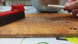 Машинка для забивки табака в сигаретные гильзы.